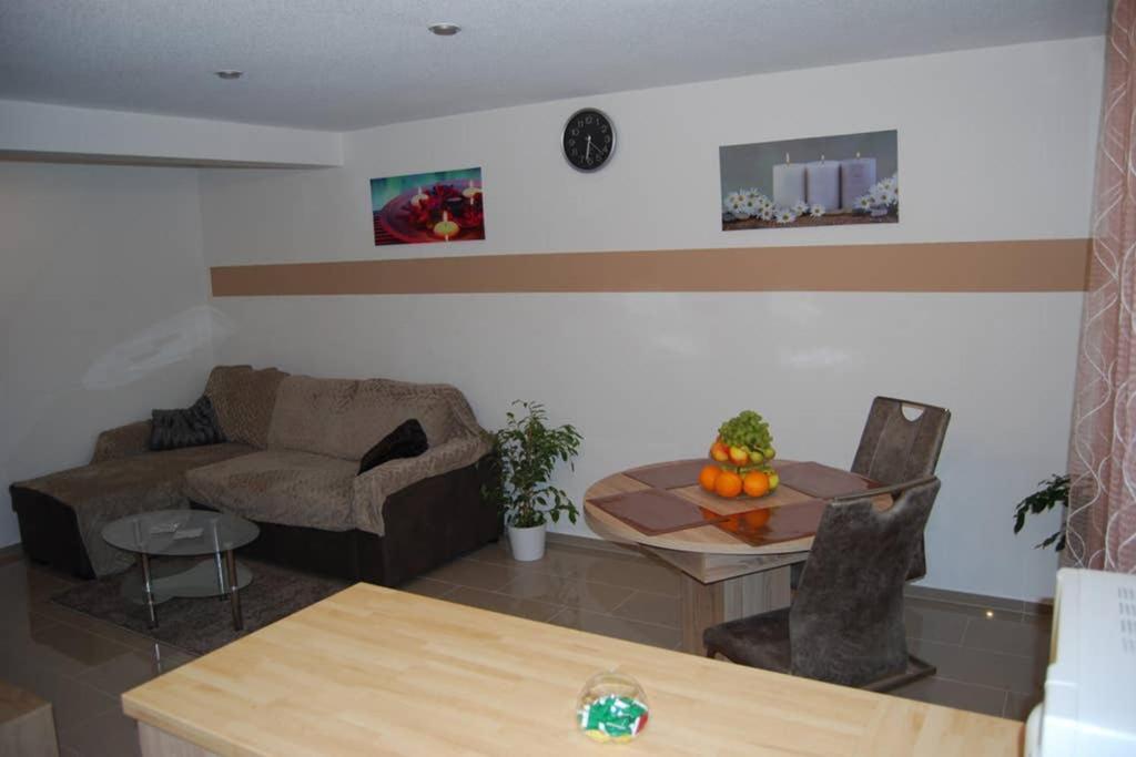 Ferienwohnung Gemütliches ZUHAUSE fühlen Singen  Exterior foto